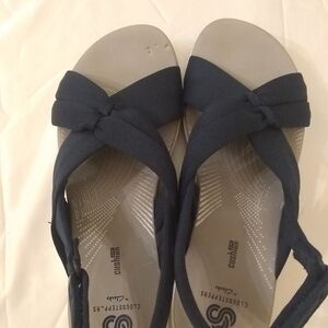 Clarks Women’s Navy And Gray Aria Shore Strappy Sandals